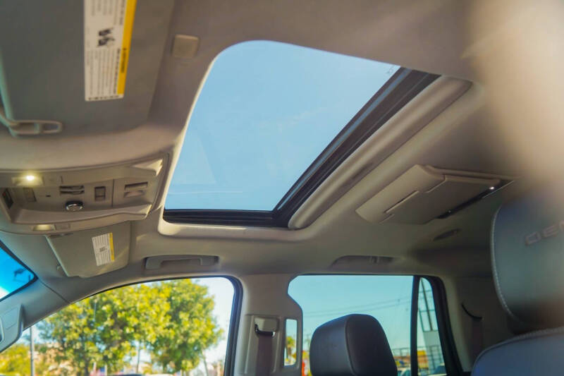 2017 GMC Yukon Denali