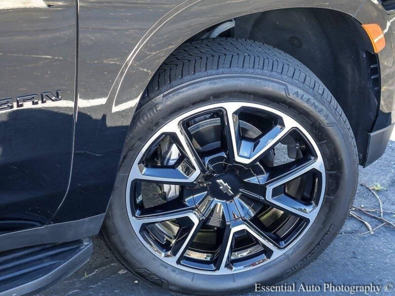 2024 Chevrolet Suburban RST