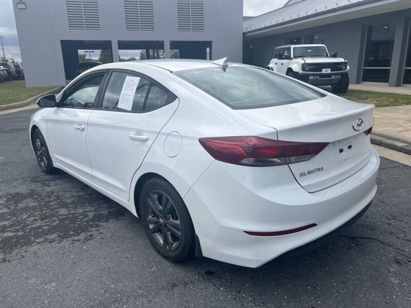 2018 Hyundai Elantra