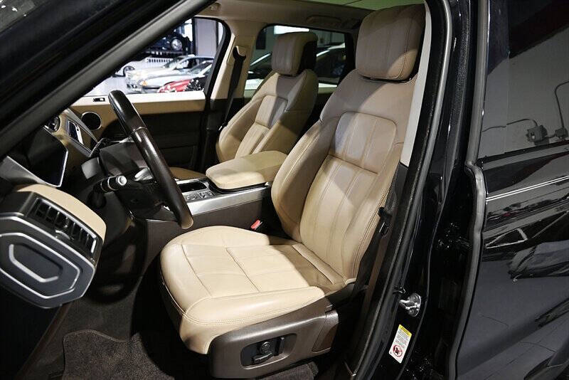 2020 Land Rover Range Rover Sport 35