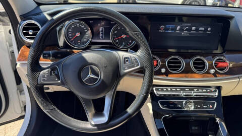 2017 Mercedes-Benz E-Class E 300 4MATIC