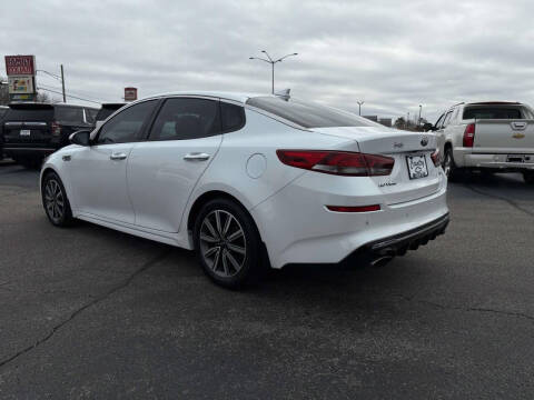 2019 Kia Optima EX