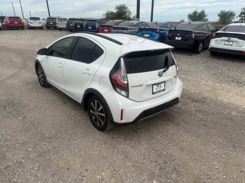 2018 Toyota Prius c Two