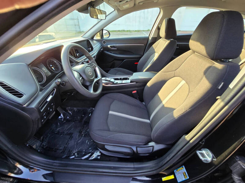 2022 Hyundai Sonata Hybrid Blue