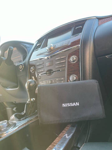 2017 Nissan Armada SL