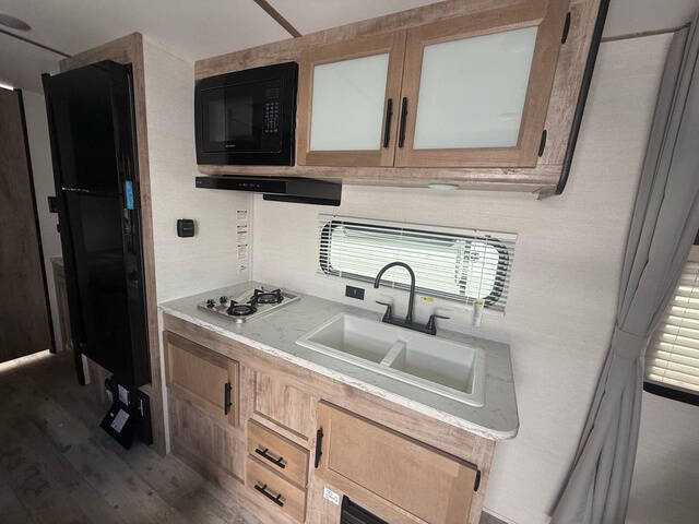 2025 Gulfstream Conquest