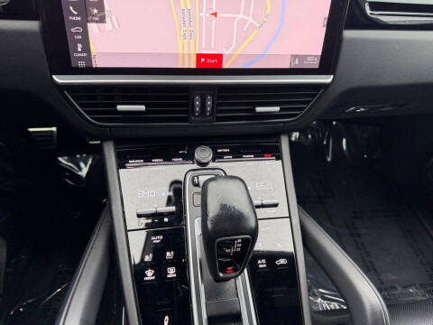 2021 Porsche Cayenne Turbo Coupe