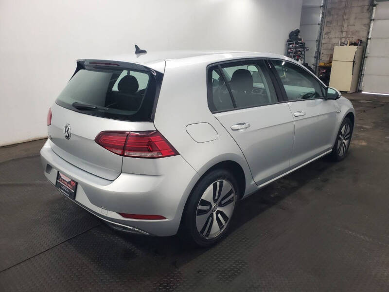 2019 Volkswagen e-Golf SE