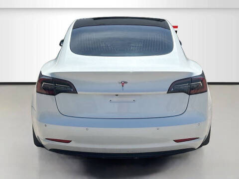 2019 Tesla Model 3 Standard Range Plus