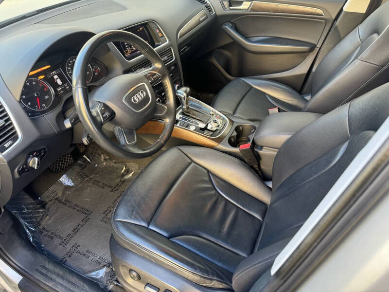 2017 Audi Q5 2.0T quattro Premium