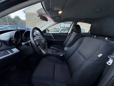 2012 Mazda MAZDA3 i Touring
