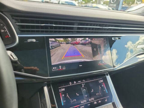 2024 Audi Q7 quattro Premium Plus 45 TFSI