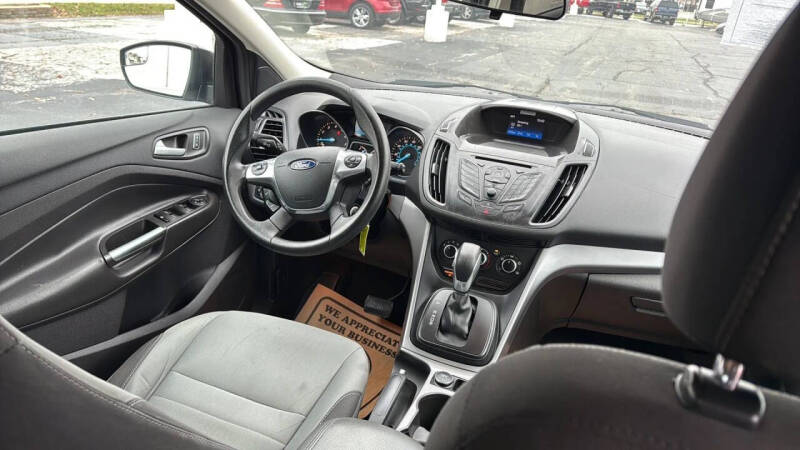 2016 Ford Escape SE