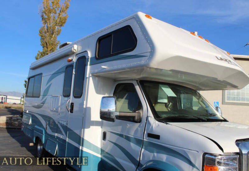 2014 Ford E-Series E-450 SD