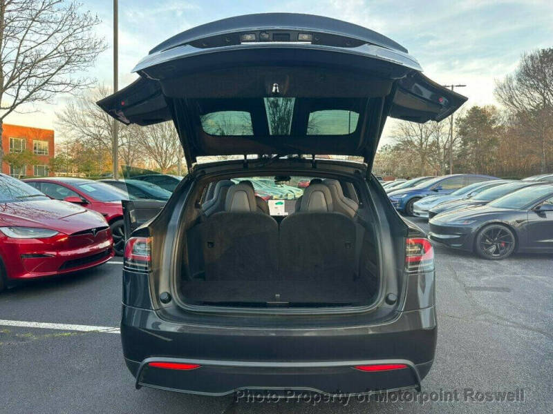 2024 Tesla Model X Plaid