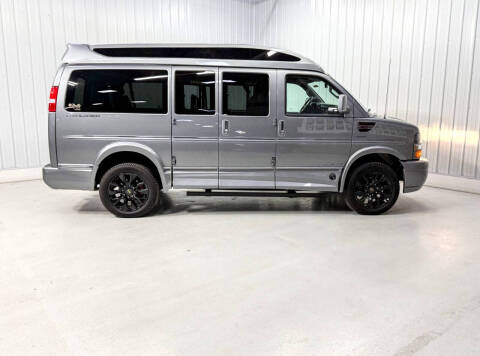 2023 Chevrolet Express 2500