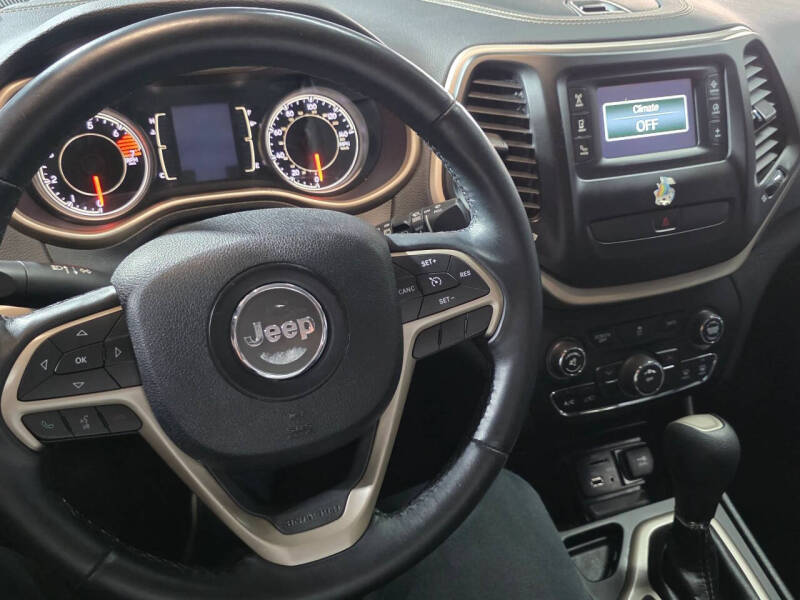 2017 Jeep Cherokee Latitude
