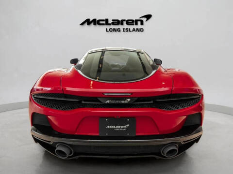 2022 McLaren GT