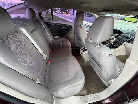 2012 Ford Taurus SEL