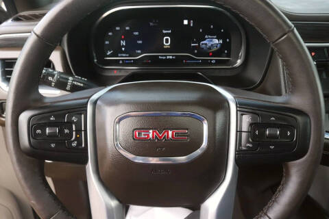 2022 GMC Yukon XL SLT