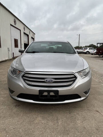 2014 Ford Taurus SEL