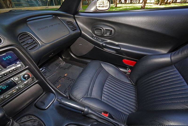 2002 Chevrolet Corvette