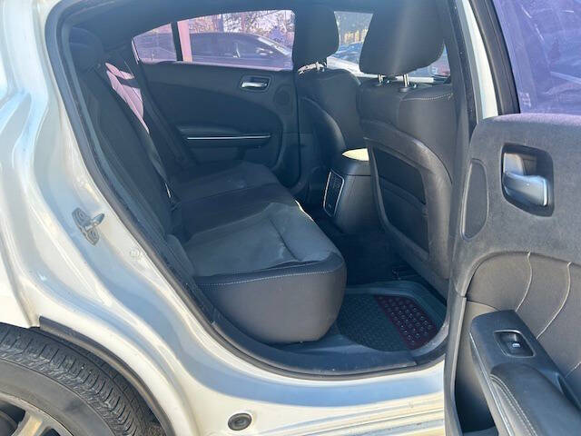 2015 Dodge Charger SXT