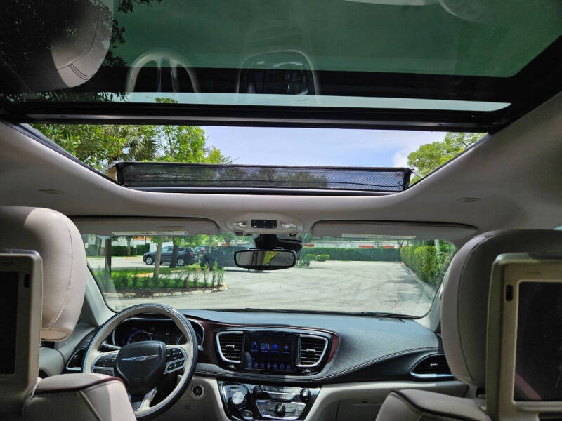 2017 Chrysler Pacifica Limited
