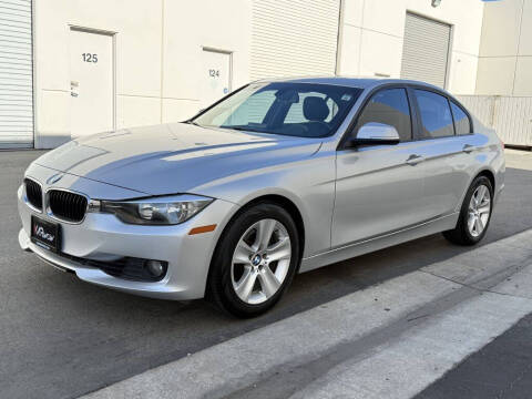 2013 BMW 3 Series 328i