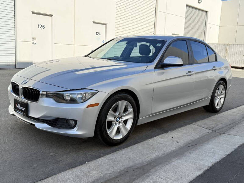 2013 BMW 3 Series 328i