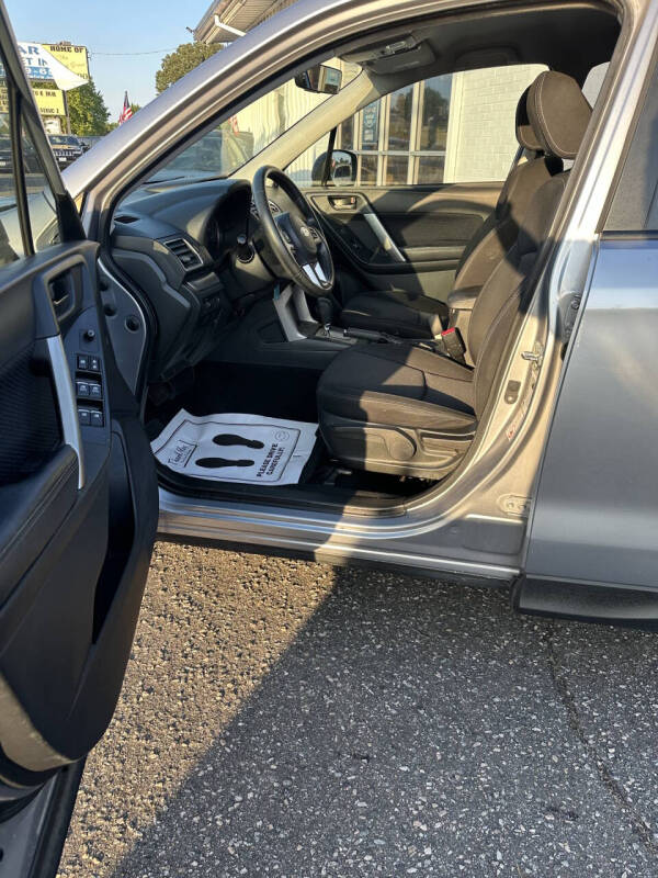 2017 Subaru Forester 2.5i