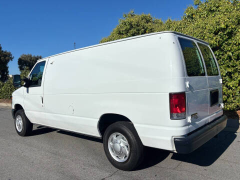 2014 Ford E-Series E-150