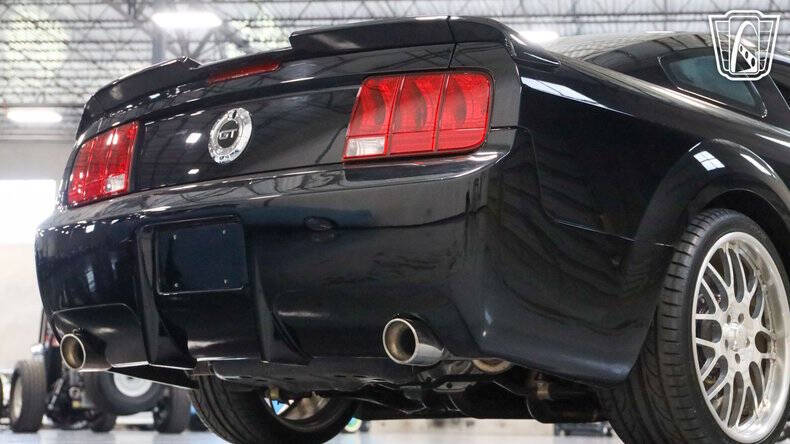 2005 Ford Mustang