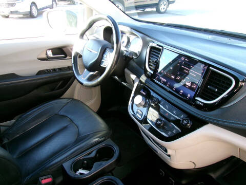 2021 Chrysler Pacifica Touring L