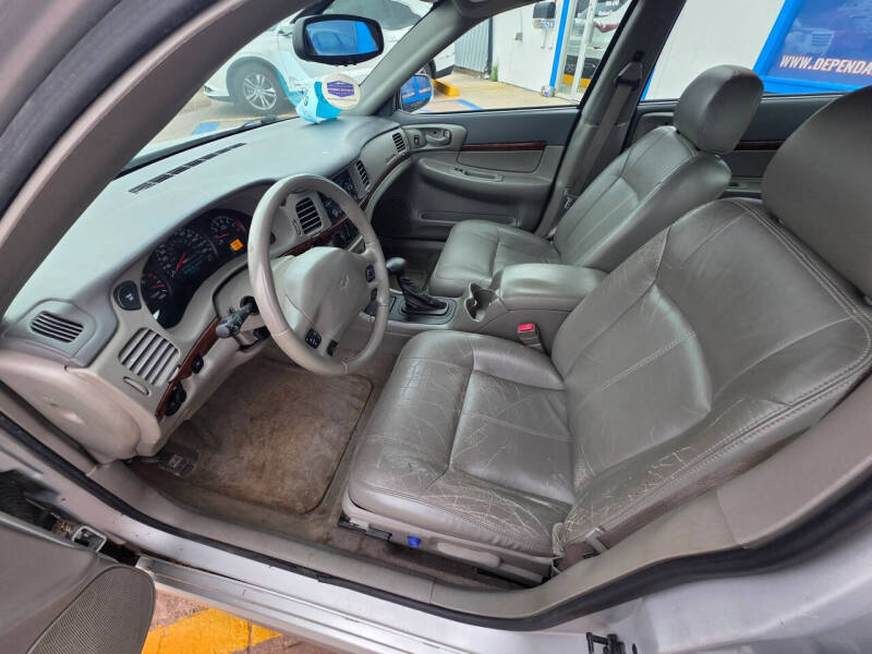 2004 Chevrolet Impala LS
