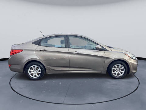 2014 Hyundai Accent GLS