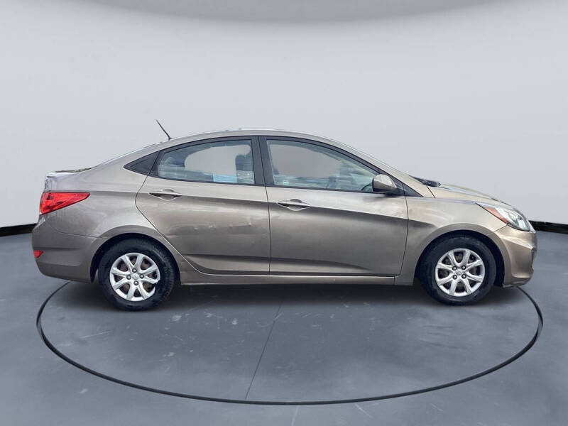2014 Hyundai Accent GLS