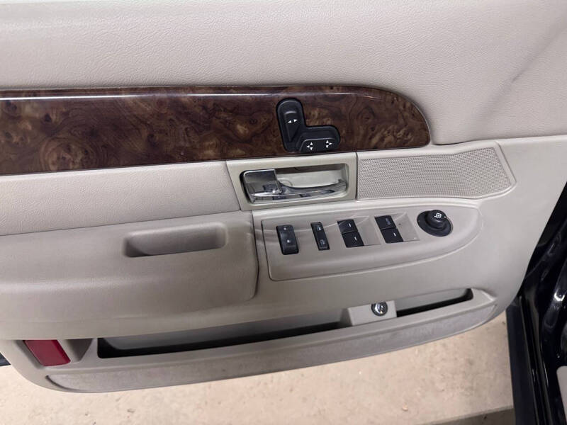 2011 Mercury Grand Marquis LS