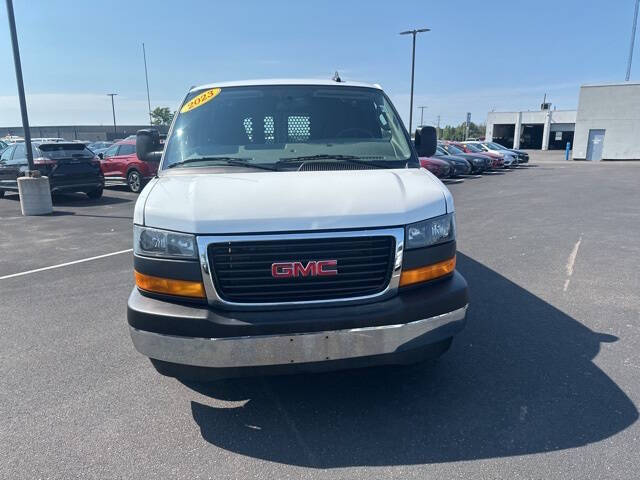 2023 GMC Savana 2500