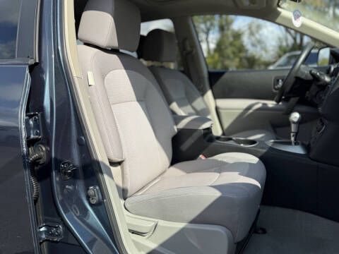 2012 Nissan Rogue SV