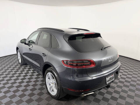 2017 Porsche Macan