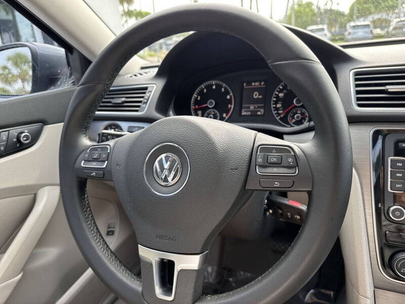 2014 Volkswagen Passat