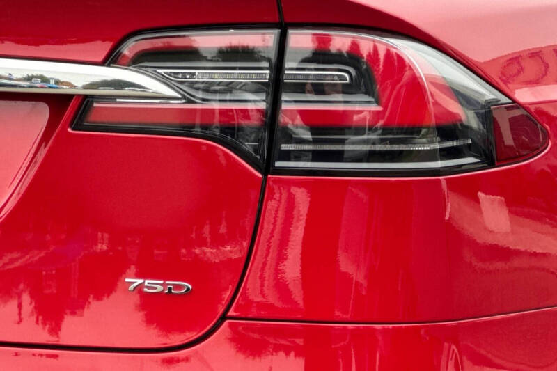 2018 Tesla Model X 75D