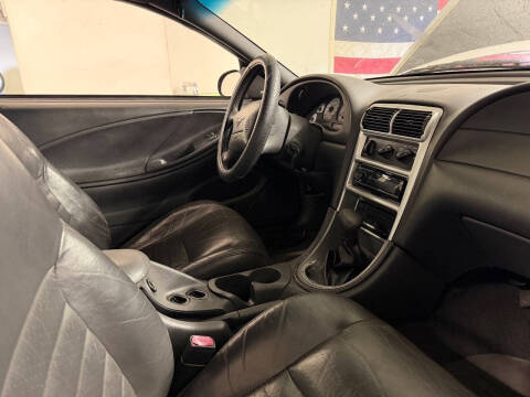 2000 Ford Mustang GT