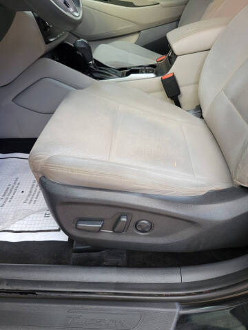 2017 Hyundai Tucson SE