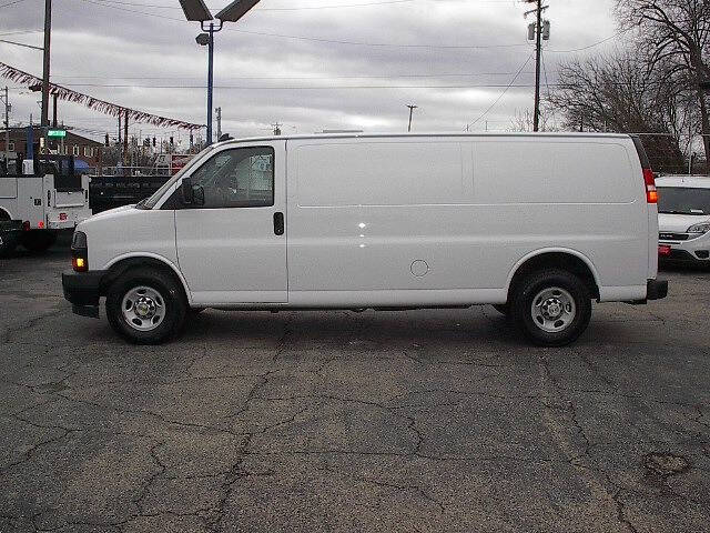 2020 Chevrolet Express 3500