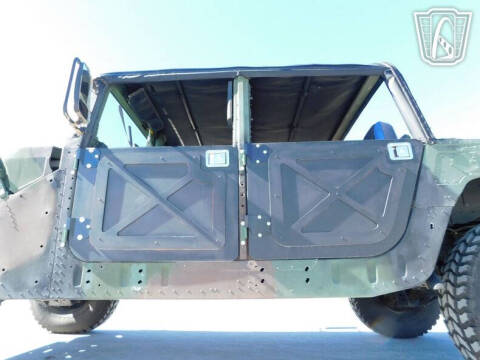 2002 AM General M1123