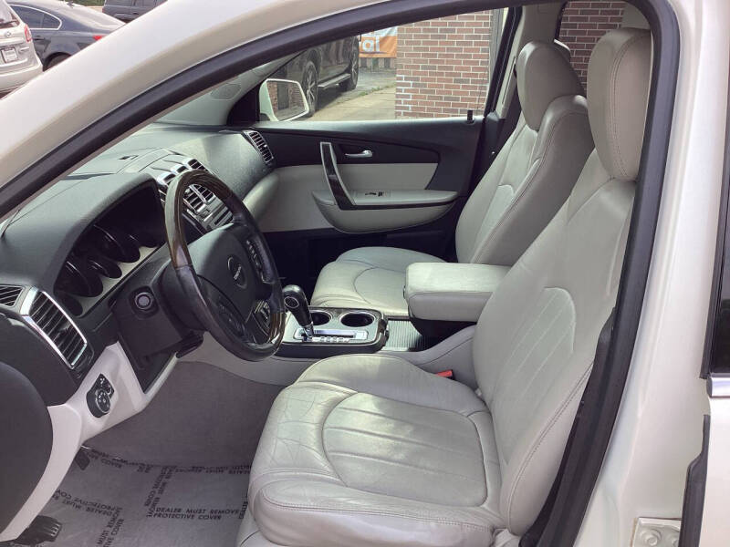 2011 GMC Acadia Denali