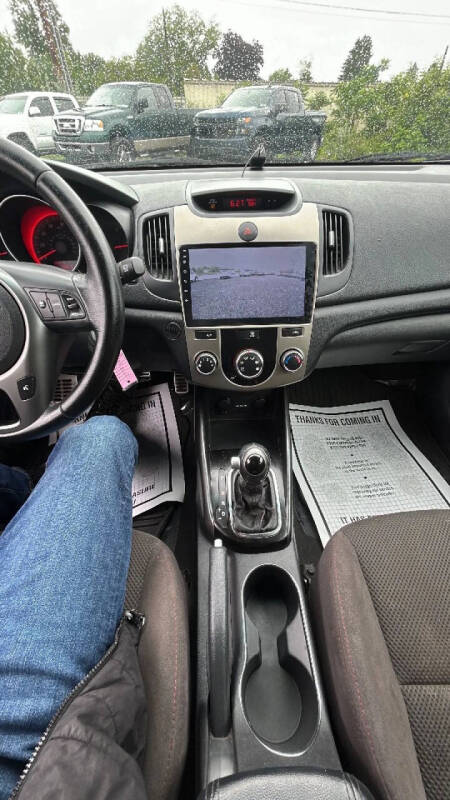 2011 Kia Forte5 SX