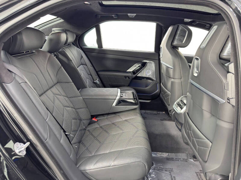 2023 BMW 7 Series 760i xDrive